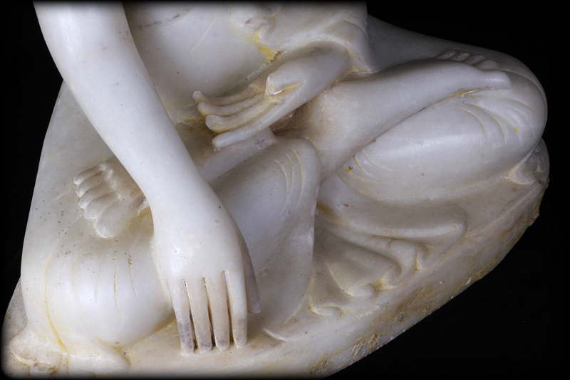 Extremely Rare 19C Alabaster Sitting Mandalay Buddha #A071